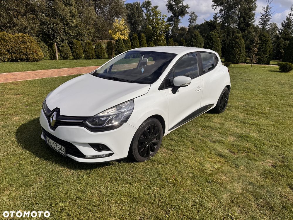 Renault Clio - 1