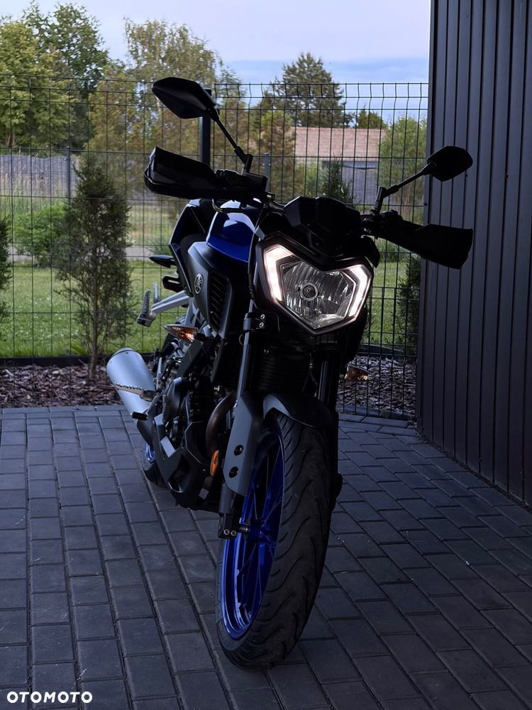 Yamaha MT - 29