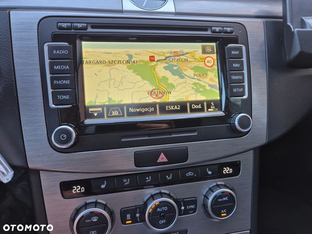 Volkswagen Passat 2.0 TDI DSG BlueMotion Technology Highline - 22