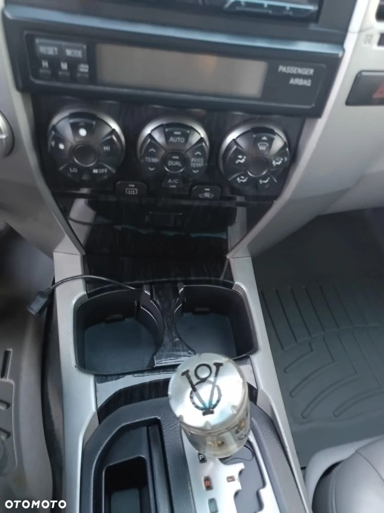 Toyota 4-Runner - 13