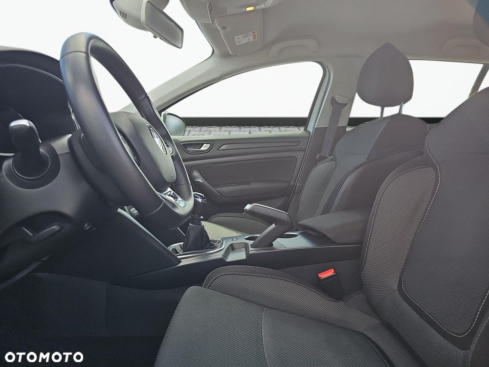 Renault Megane 1.5 Blue dCi Business - 20