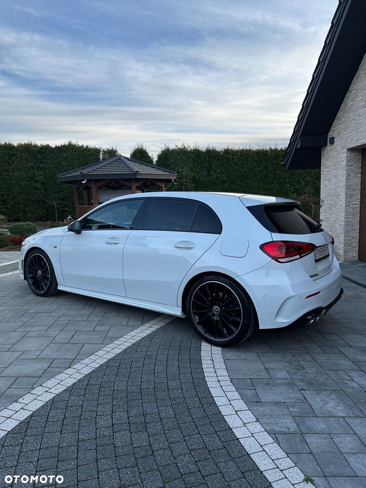 Mercedes-Benz Klasa A 250 4-Matic AMG Line 7G-DCT - 3