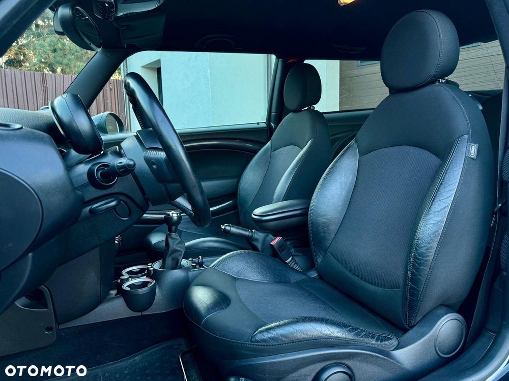 MINI Cooper SD Highgate - 9