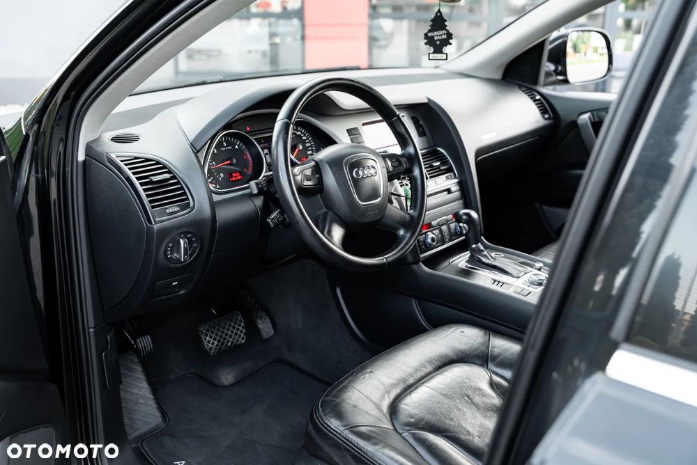 Audi Q7 3.0 TDI Quattro Tiptronic - 15