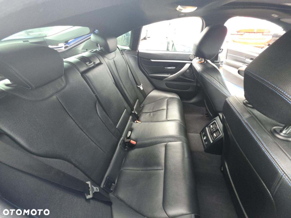 BMW Seria 4 430i xDrive M Sport - 10