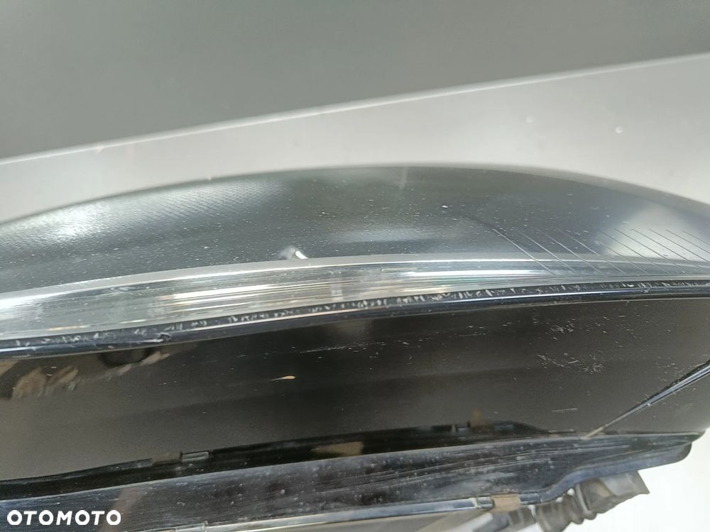 Lampa prawa przednia Audi A4 B8 prawy przód 8K0941004A - 8