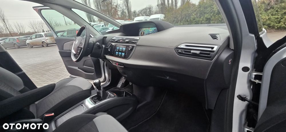 Citroën C4 Picasso 1.6 e-HDi Exclusive - 37