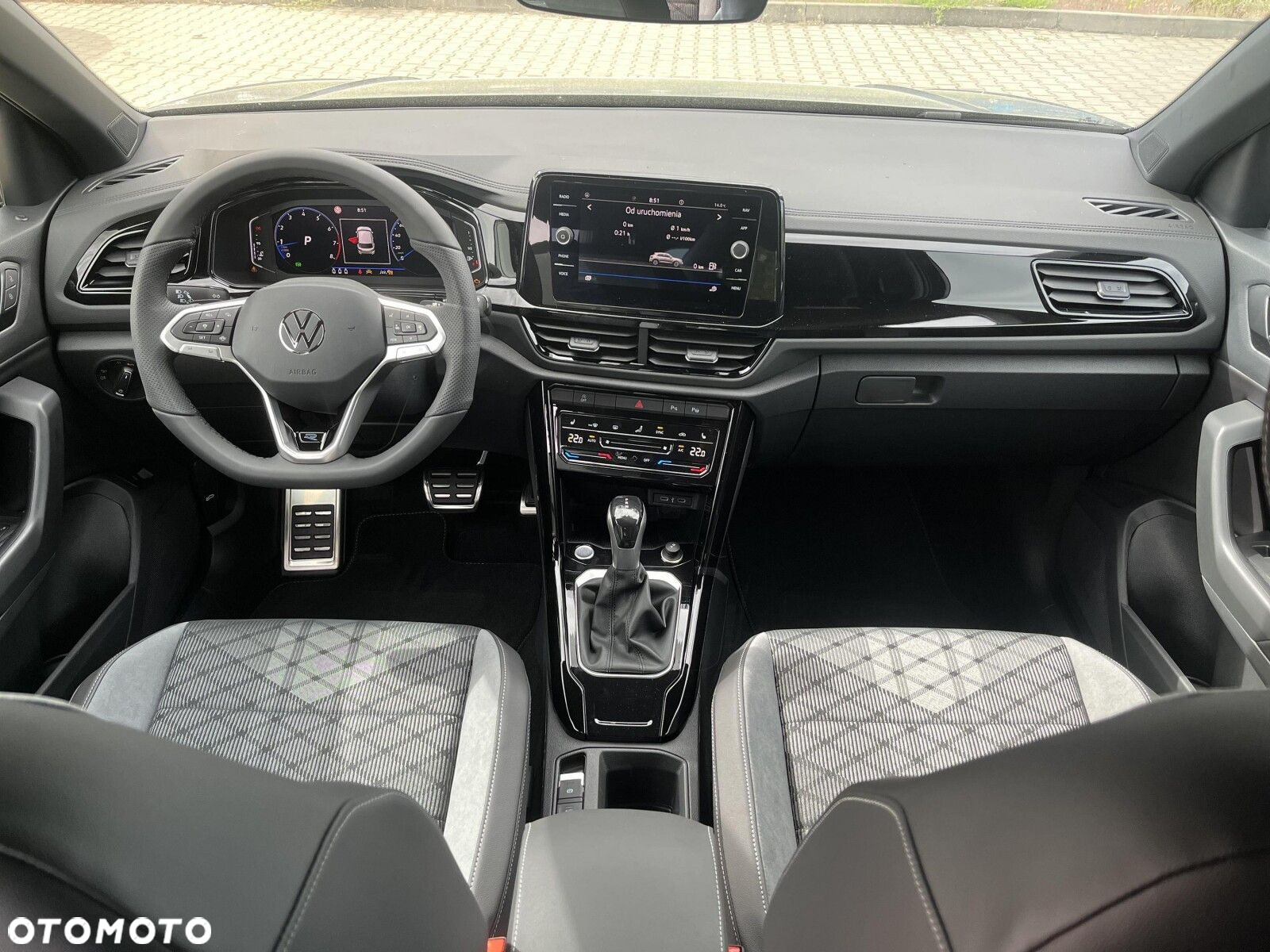 Volkswagen T-Roc - 36
