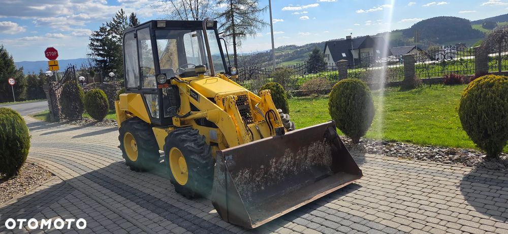 JCB 2CX - 3