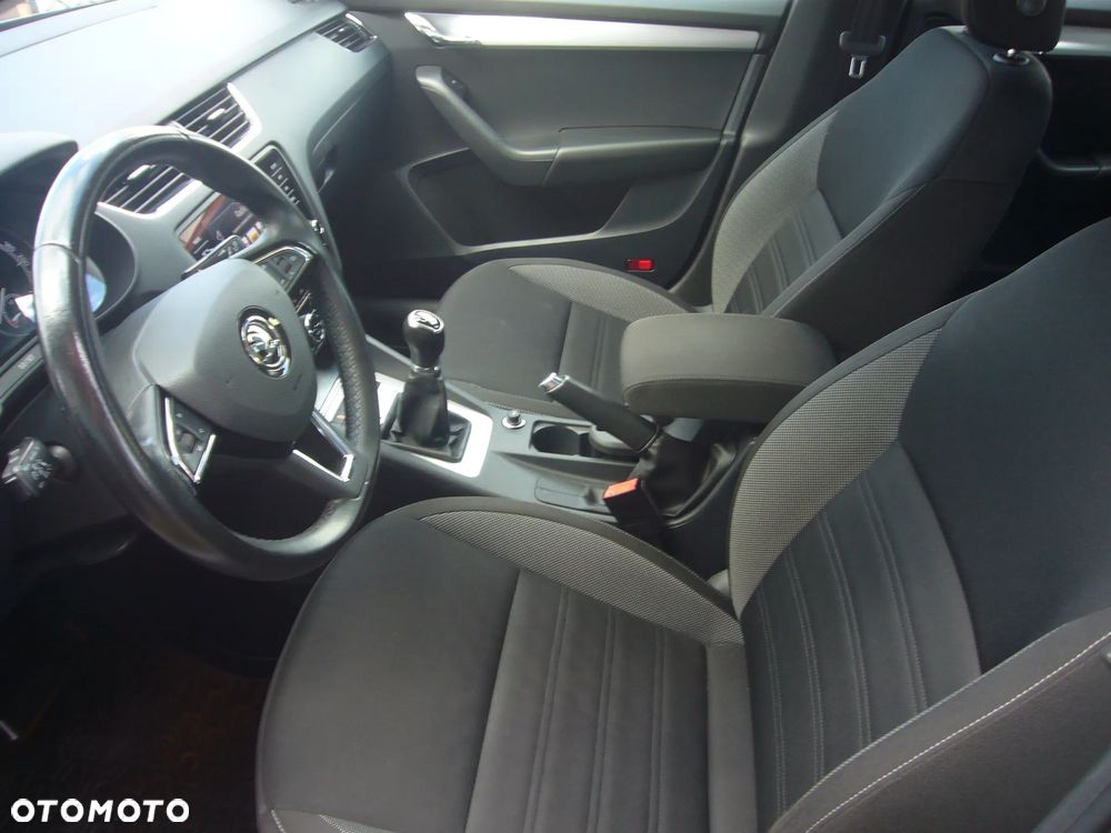 Skoda Octavia 1.5 TSI ACT Ambition - 11