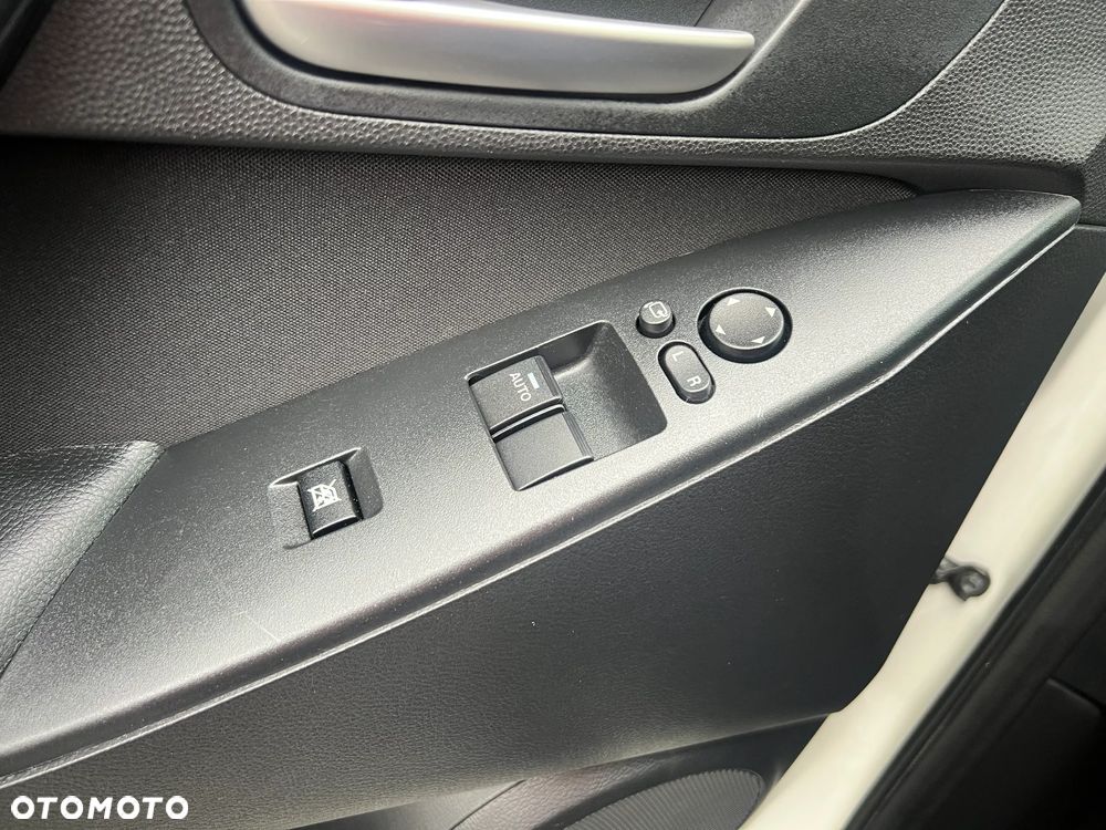 Mazda 3 1.6 Active - 29