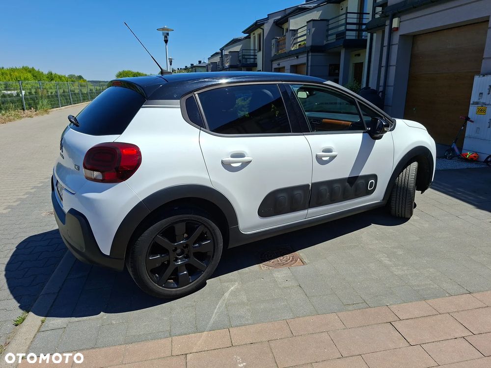Citroën C3 1.2 PureTech Shine S&S - 2