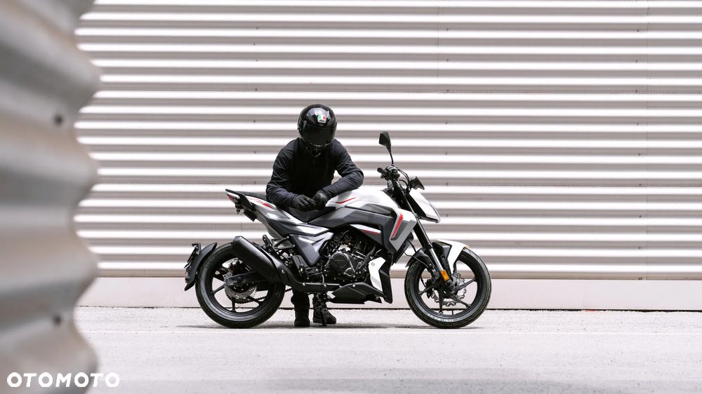 Morbidelli Inny - 32