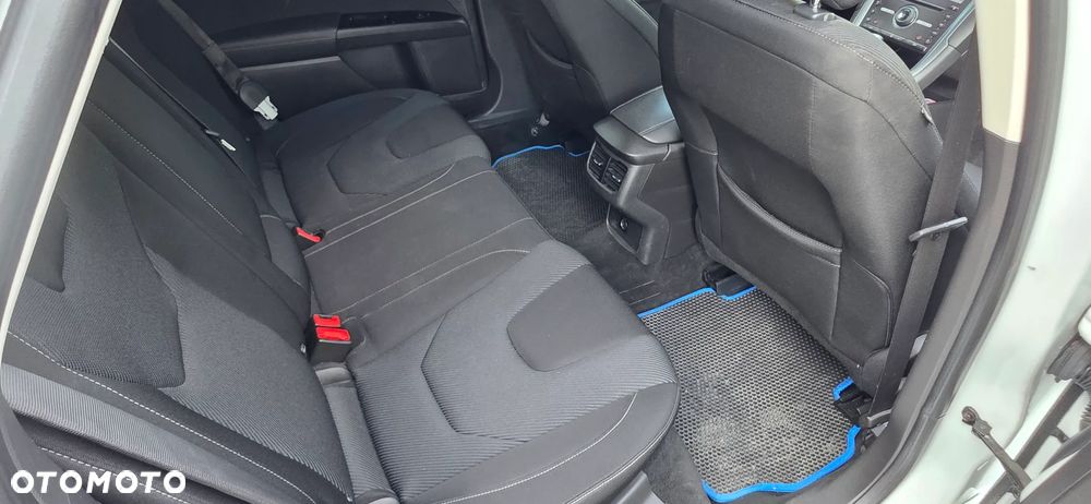 Ford Mondeo 2.0 TDCi Titanium 4WD PowerShift - 5