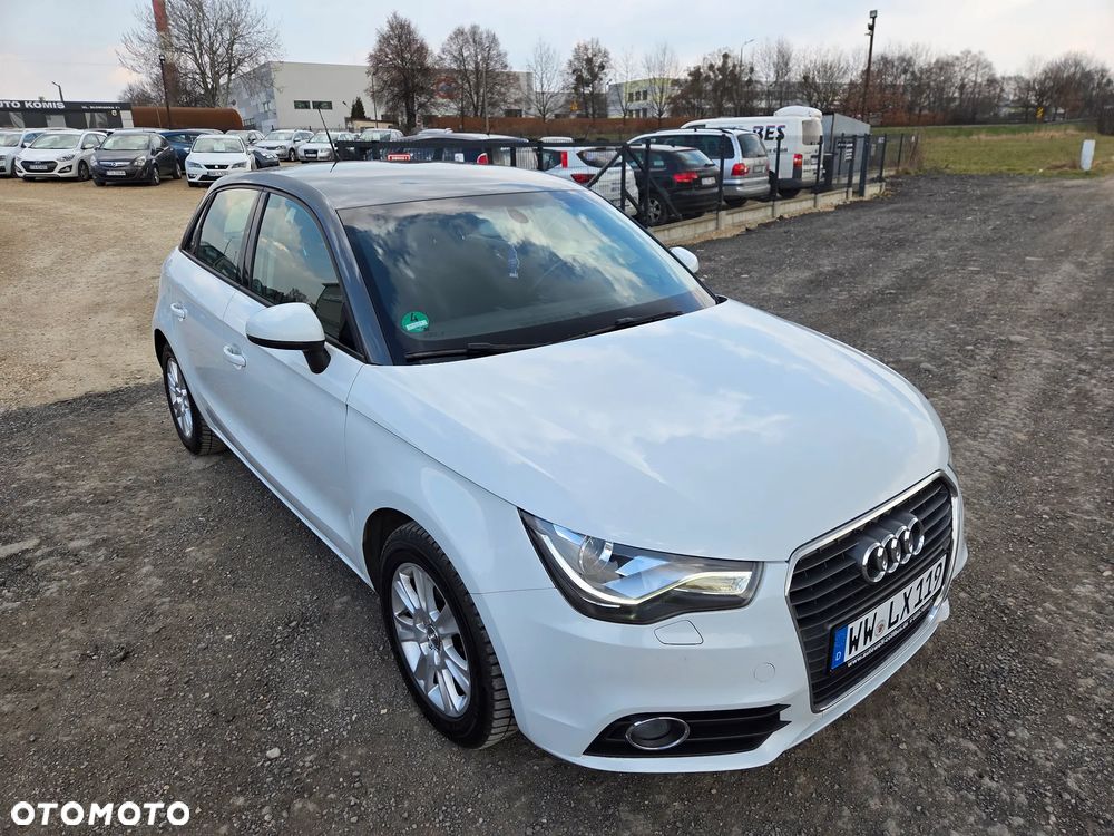 Audi A1 Sportback 1.6 TDI Attraction - 9