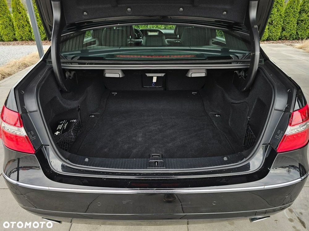 Mercedes-Benz Klasa E - 30