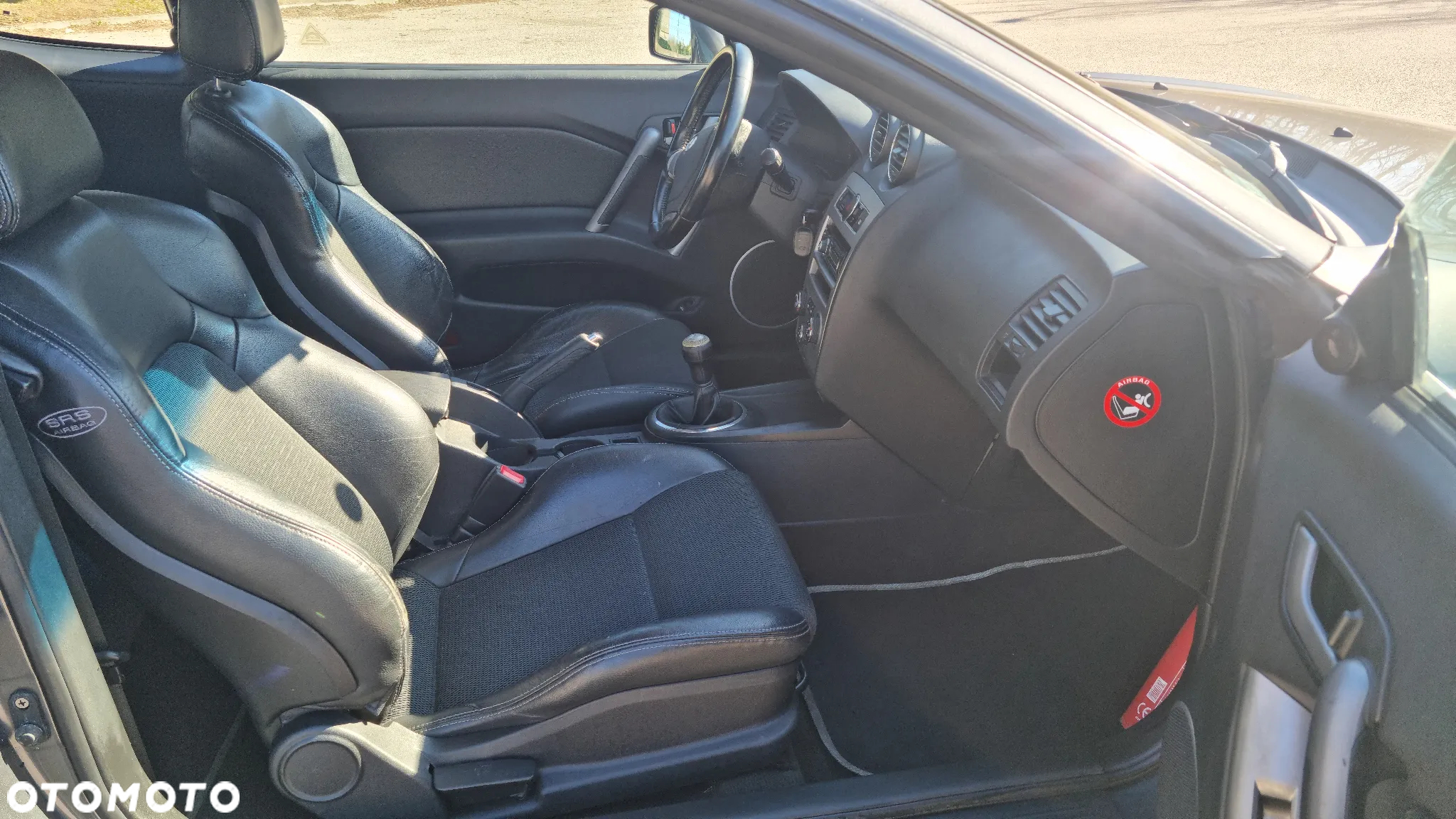 Hyundai Coupe - 18
