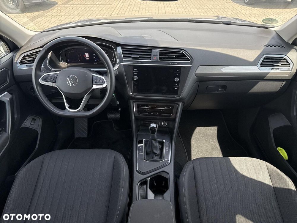Volkswagen Tiguan Allspace - 11