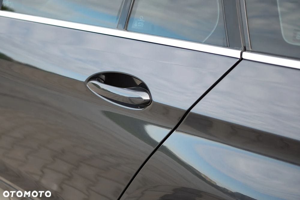 BMW Seria 5 520d Luxury Line - 18