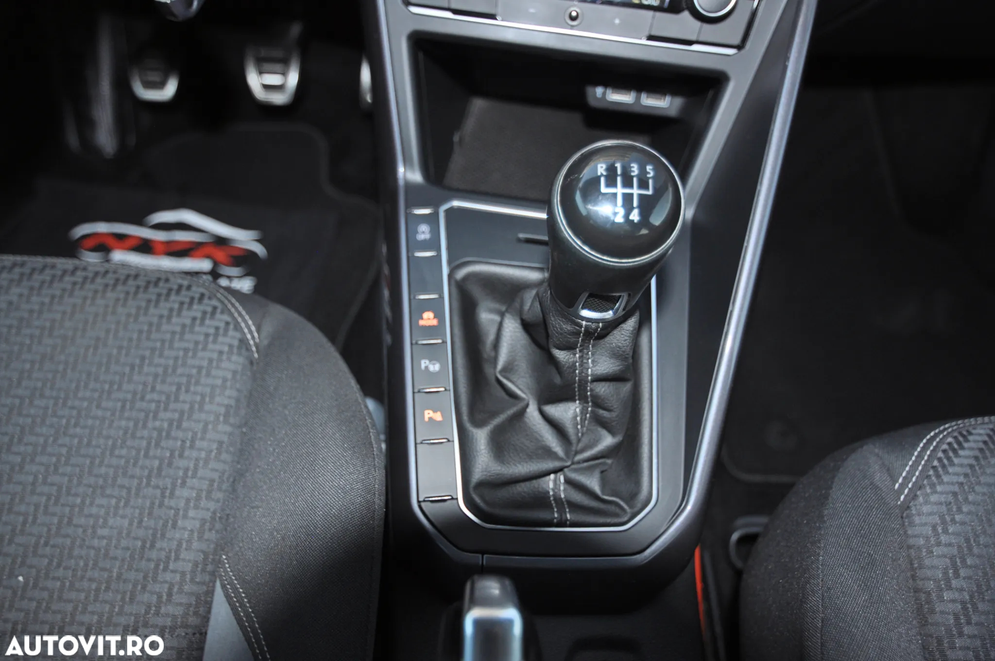 Volkswagen Polo 1.0 TSI Highline - 21