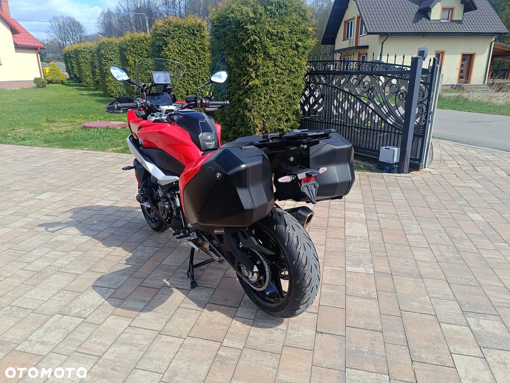 BMW XR - 7