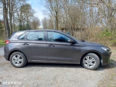 Hyundai i30 1.4 Classic + - 9