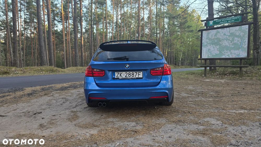 BMW Seria 3 325d - 4