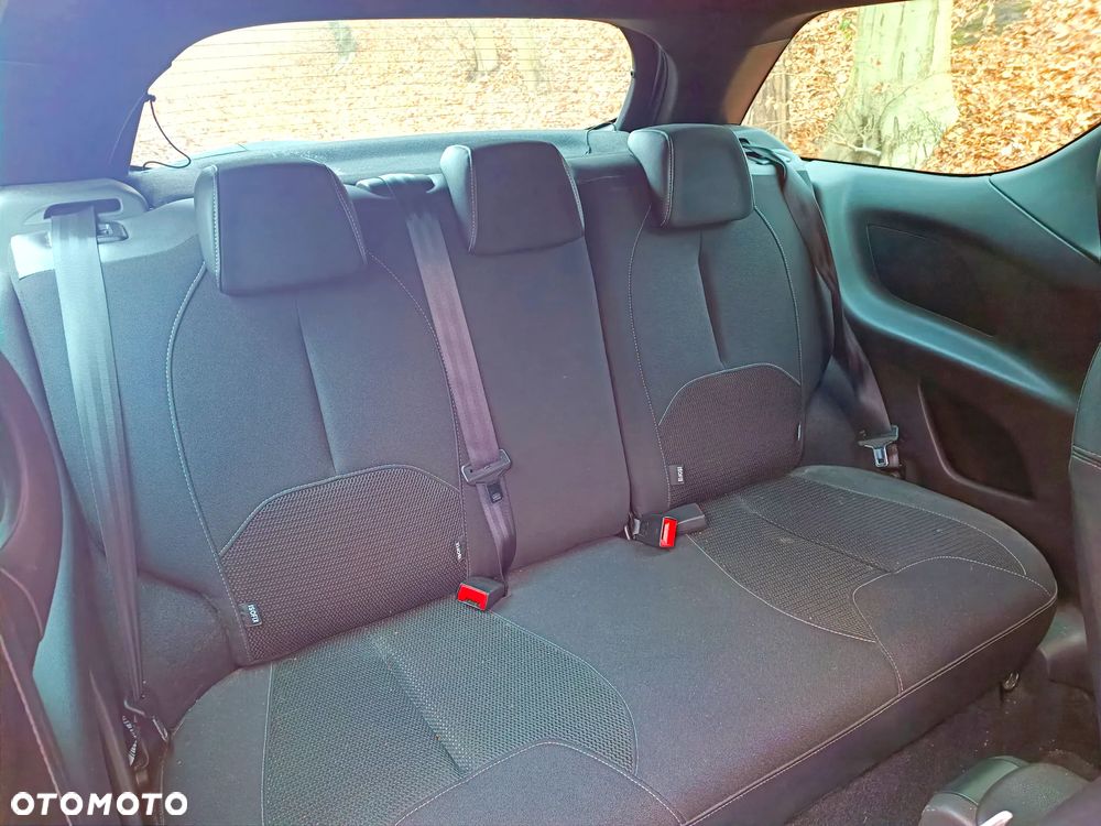 Citroën DS3 1.6 HDi 99g SoChic - 17