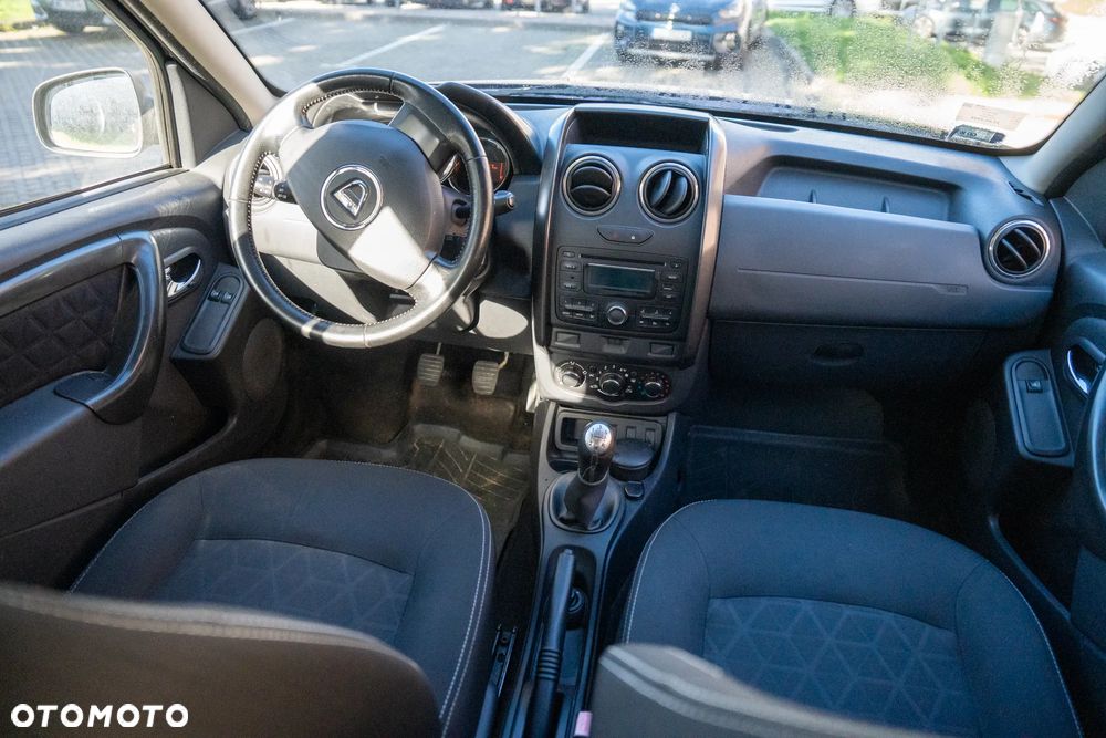 Dacia Duster 1.6 Laureate - 5
