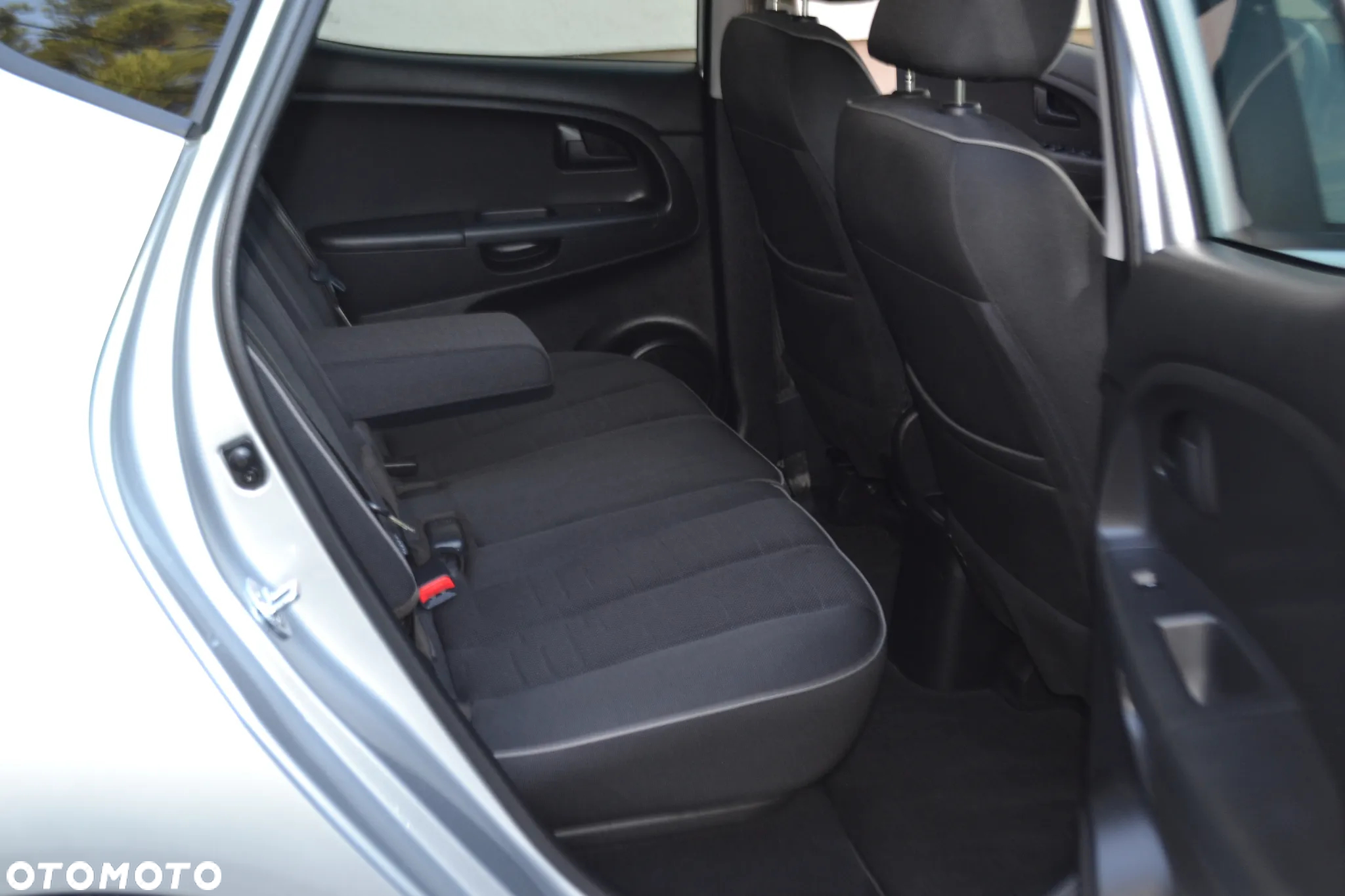 Kia Venga 1.6 CRDi 128 Fifa World Cup Edition - 21