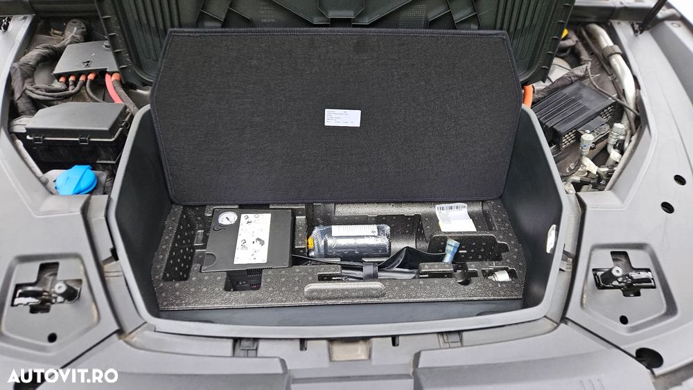 Audi e-tron 55 quattro - 25