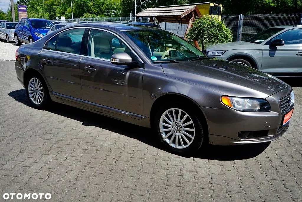 Volvo S80 2.5T Momentum - 4