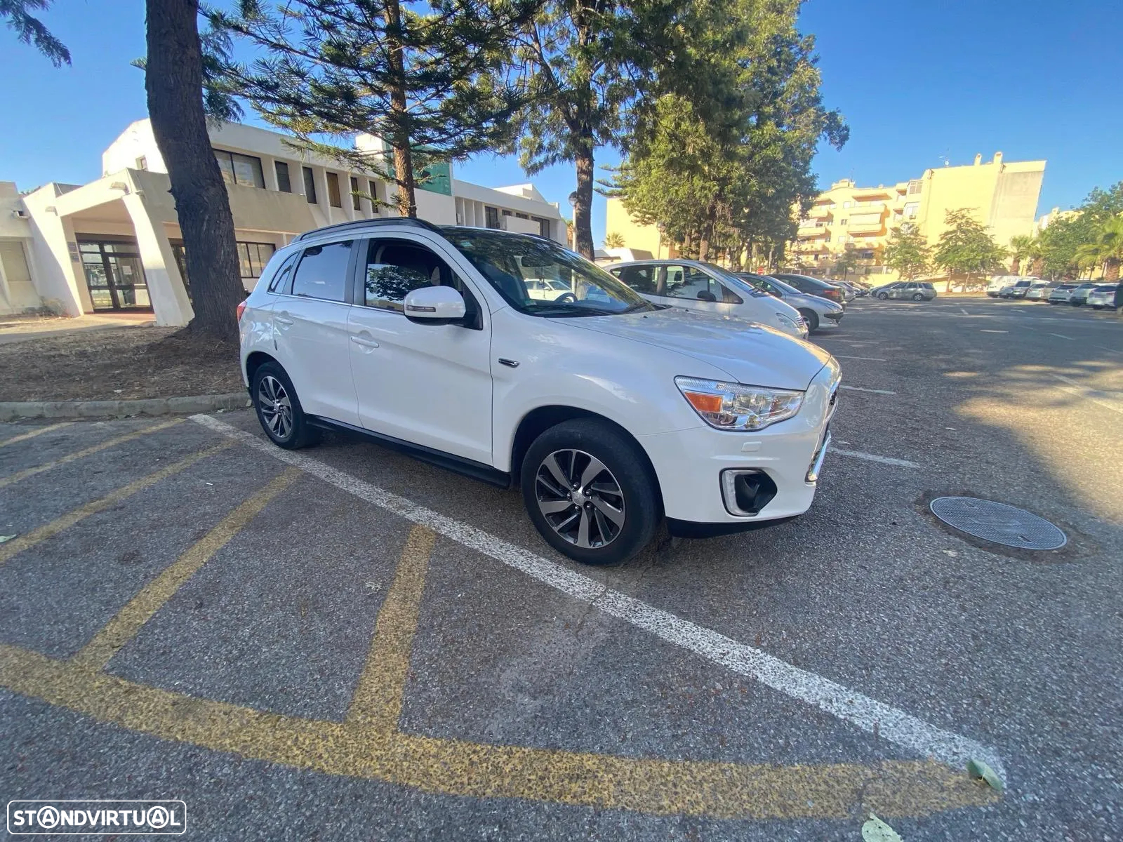 Mitsubishi ASX 1.8 DI-D Cross City - 3