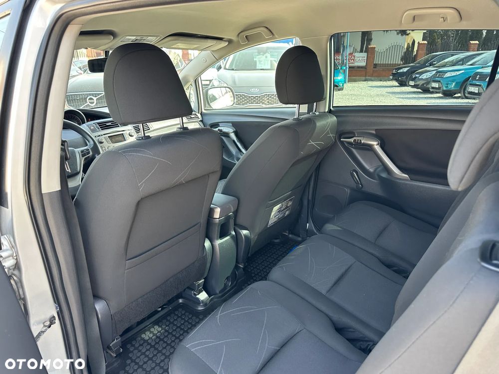 Toyota Verso 2.0 D-4D Luna - 15