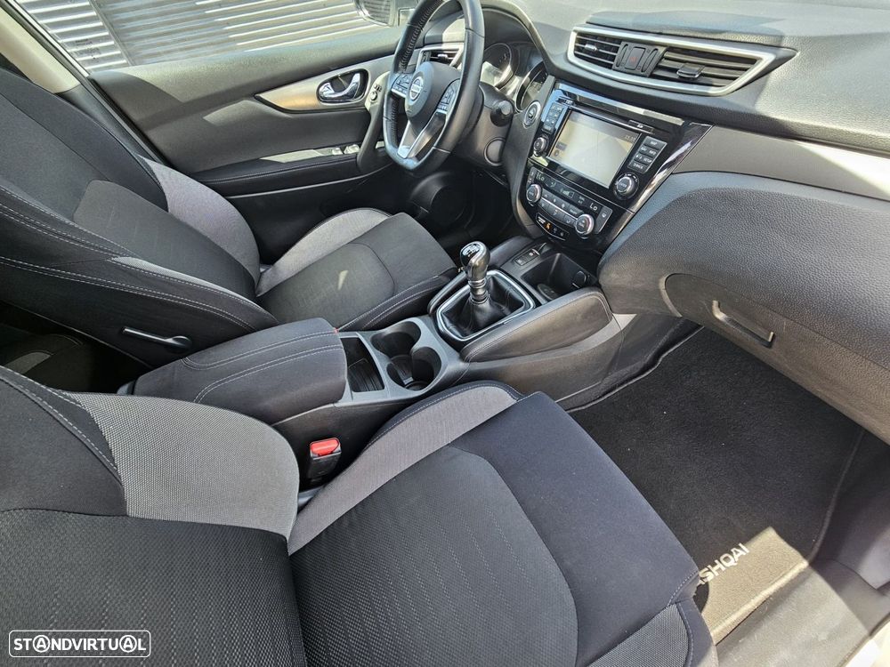 Nissan Qashqai 1.6 dCi N-Connecta 18 RS+PS - 21