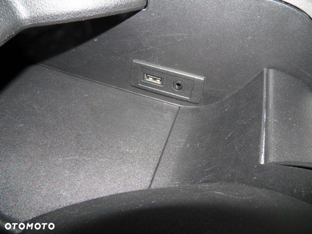 KONSOLA MERCEDES SPRINTER 906 LIFT - 11
