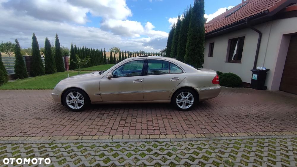 Mercedes-Benz Klasa E - 2
