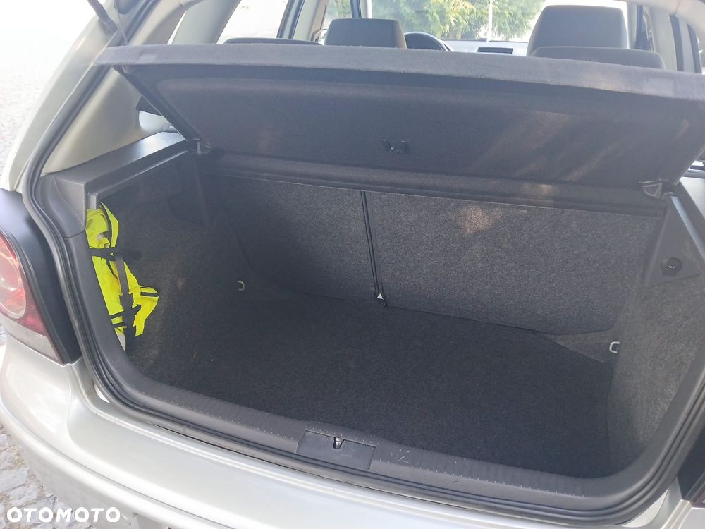 Volkswagen Polo - 6