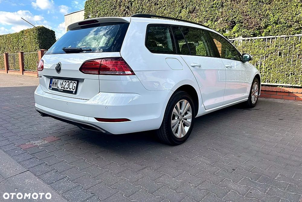Volkswagen Golf 1.6 TDI BMT Comfortline - 9