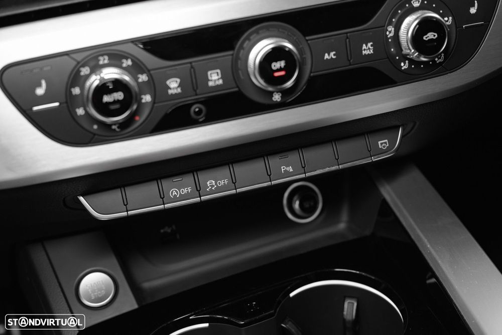 Audi A4 Avant 40 TFSI S tronic S line - 27