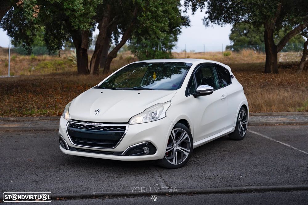 Peugeot 208 1.6 THP GTi - 8
