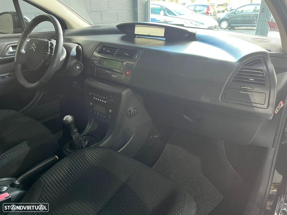 Citroën C4 1.6 HDi SX - 28