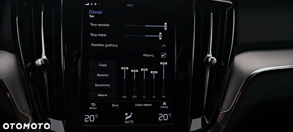 Volvo V60 D4 AWD R-Design - 28