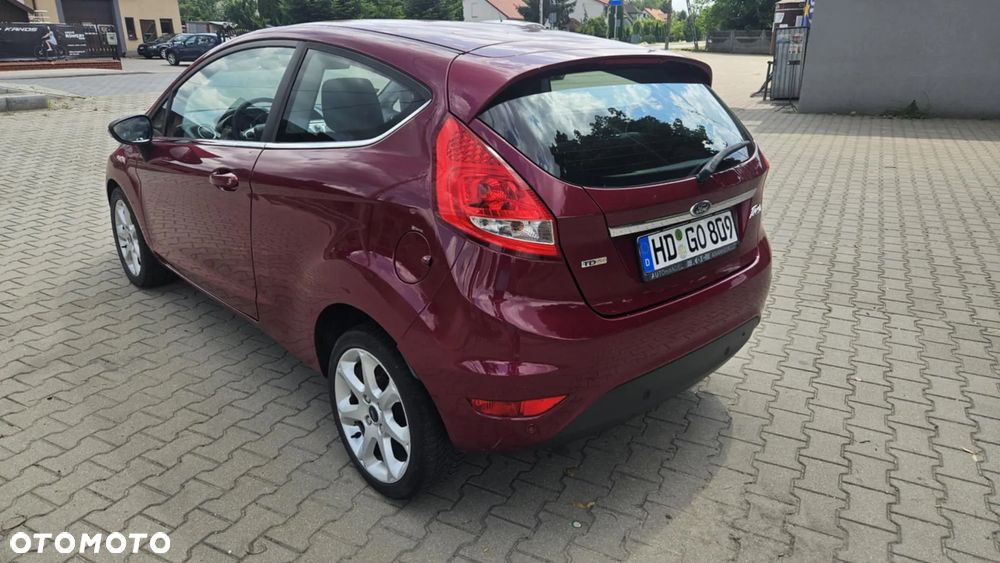 Ford Fiesta 1.6 TDCi DPF Ghia - 2