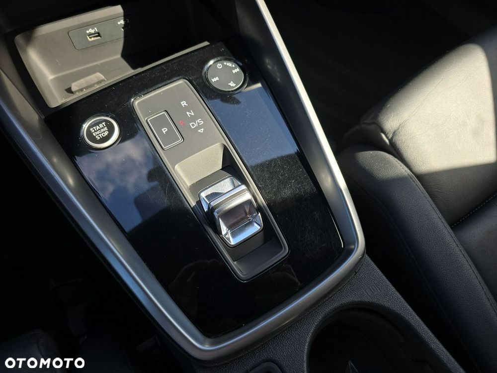 Audi A3 Limousine 35 TFSI mHEV Advanced S tronic - 14