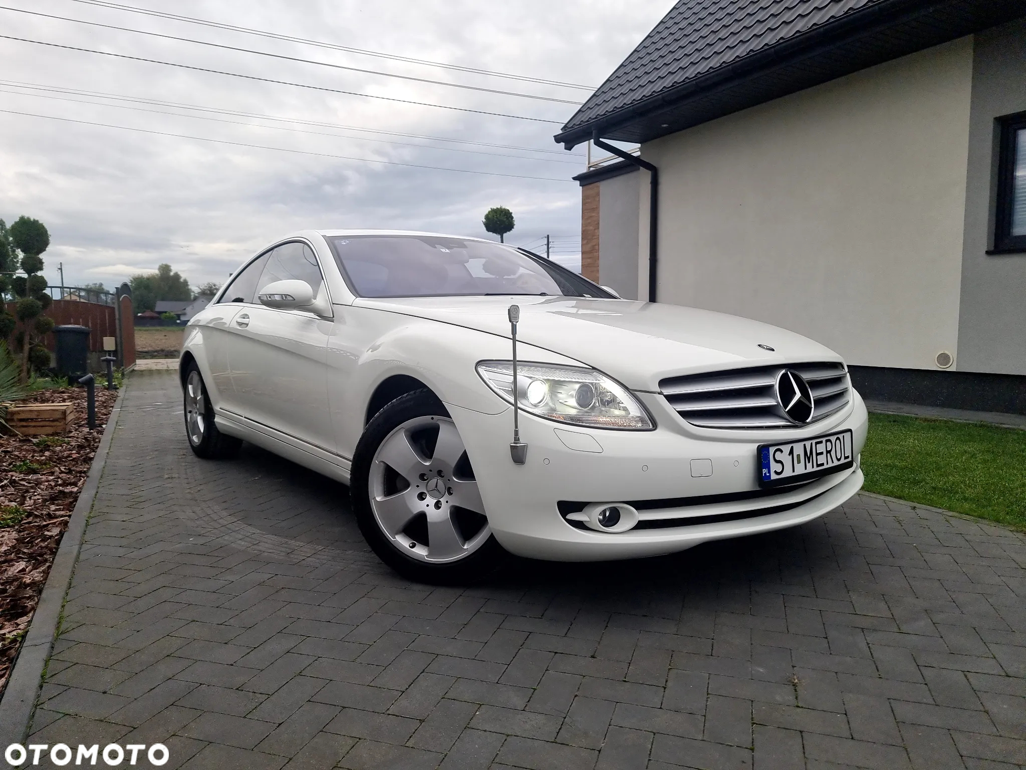 Mercedes-Benz CL - 22