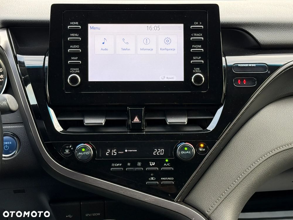 Toyota Camry 2.5 Hybrid Comfort CVT - 8