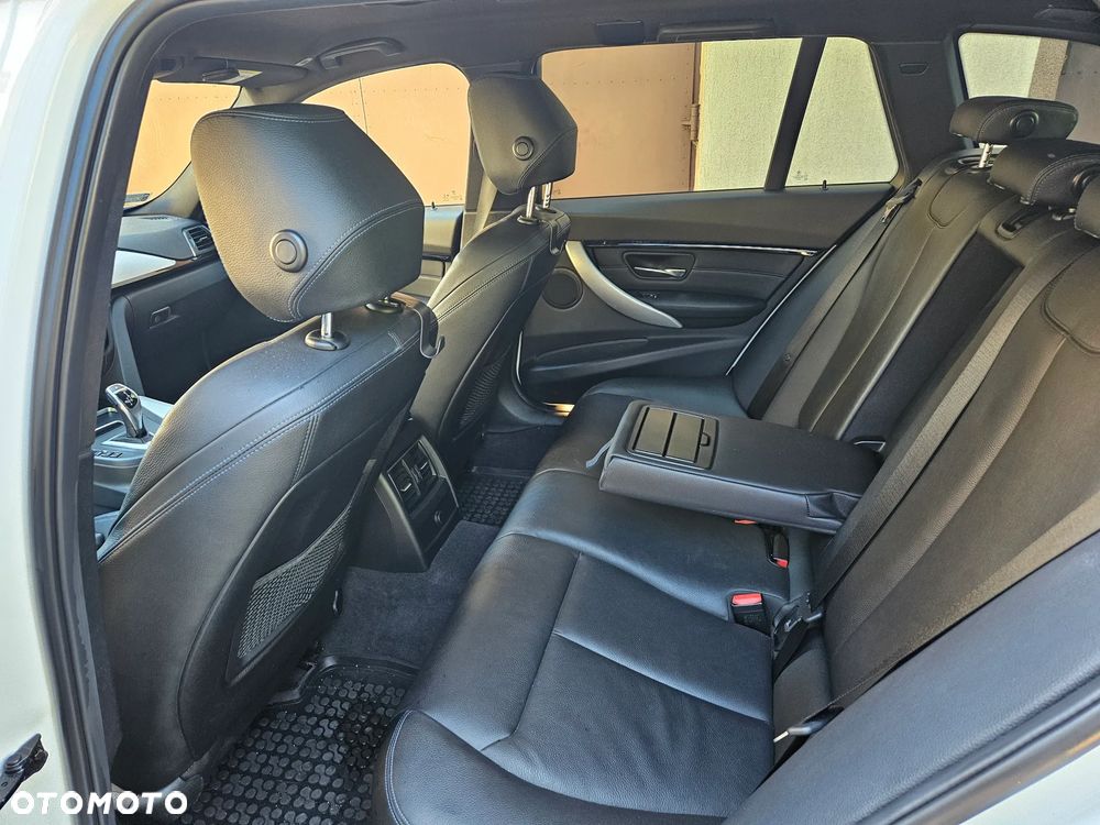 BMW Seria 3 320d xDrive M Sport Shadow - 9