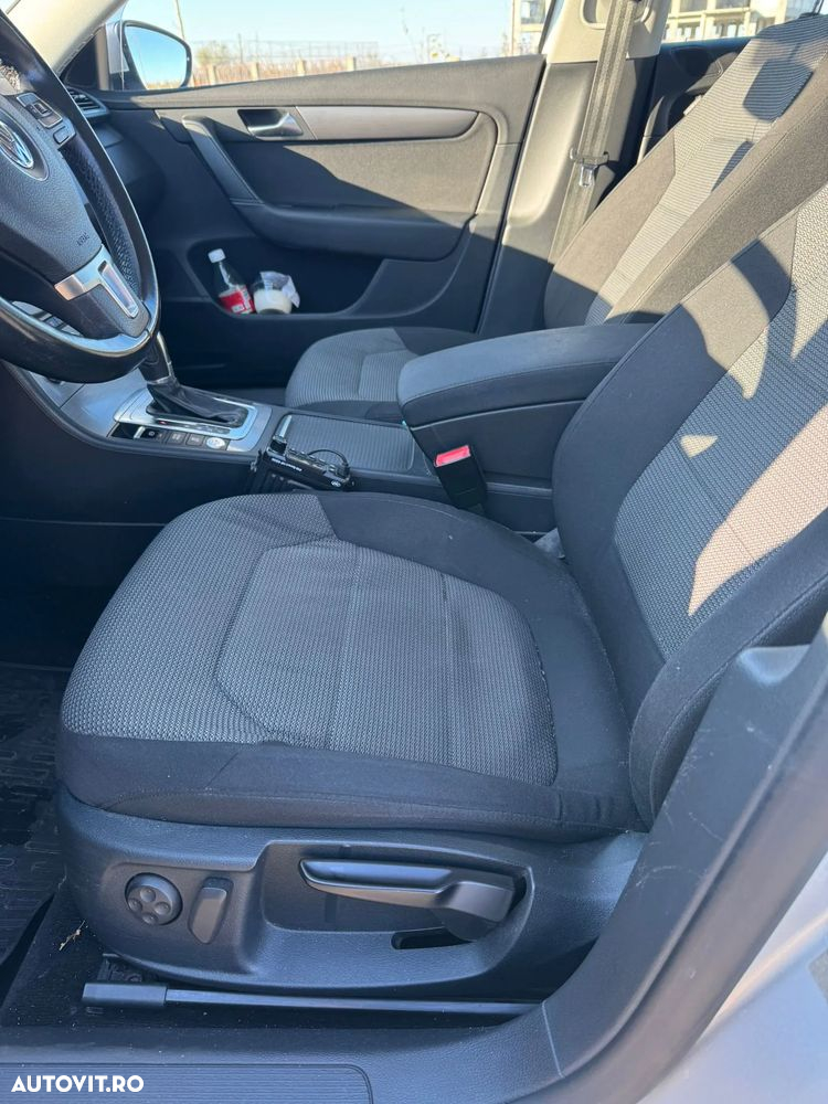 Volkswagen Passat - 13