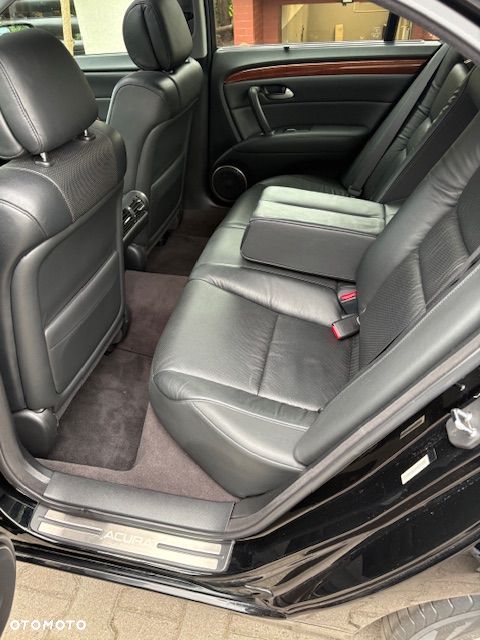 Acura RL - 10